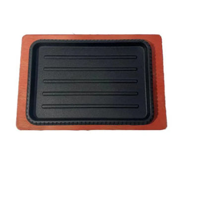 Manufacturers Cookware Bbq Griddle Plate Cast Iron Square Grill With Wooden Base
